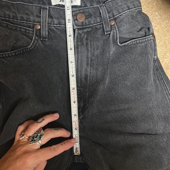 Reformation Cowboy Jean size 26 - Picture 3 of 3